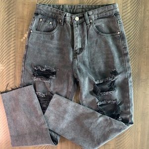 Shein Ripped Baggy Raw Hem Mom Jeans size Small